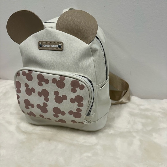 Minnie mouse mickey mouse back pack!! Tan & white Disney land purse! NWT! main image 5